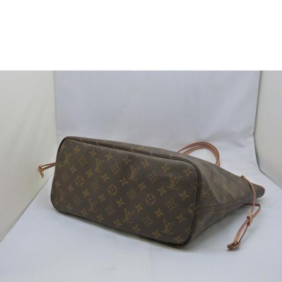 Louis Vuitton Neverfull MM Shoulder Bag - Picture 3 of 6